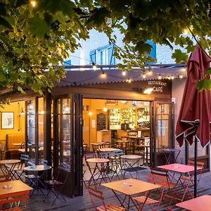 Hotel Beaulieu Lyon ***